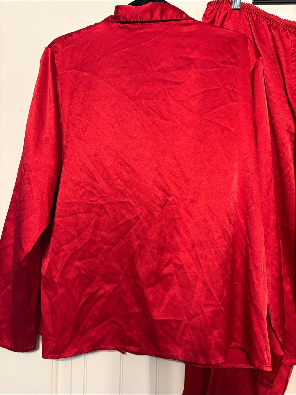 Vintage Victoria's Secret Red Satin Two-Piece Pajama Set - Picture 6 of 7
